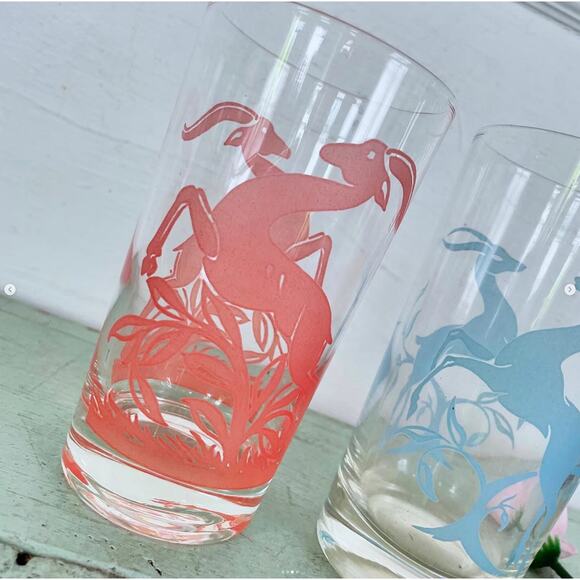 Vintage Drinking Glass Tumbler MCM Barware Glassware Red Blue Gazelle Faded PAIR - Picture 3 of 4
